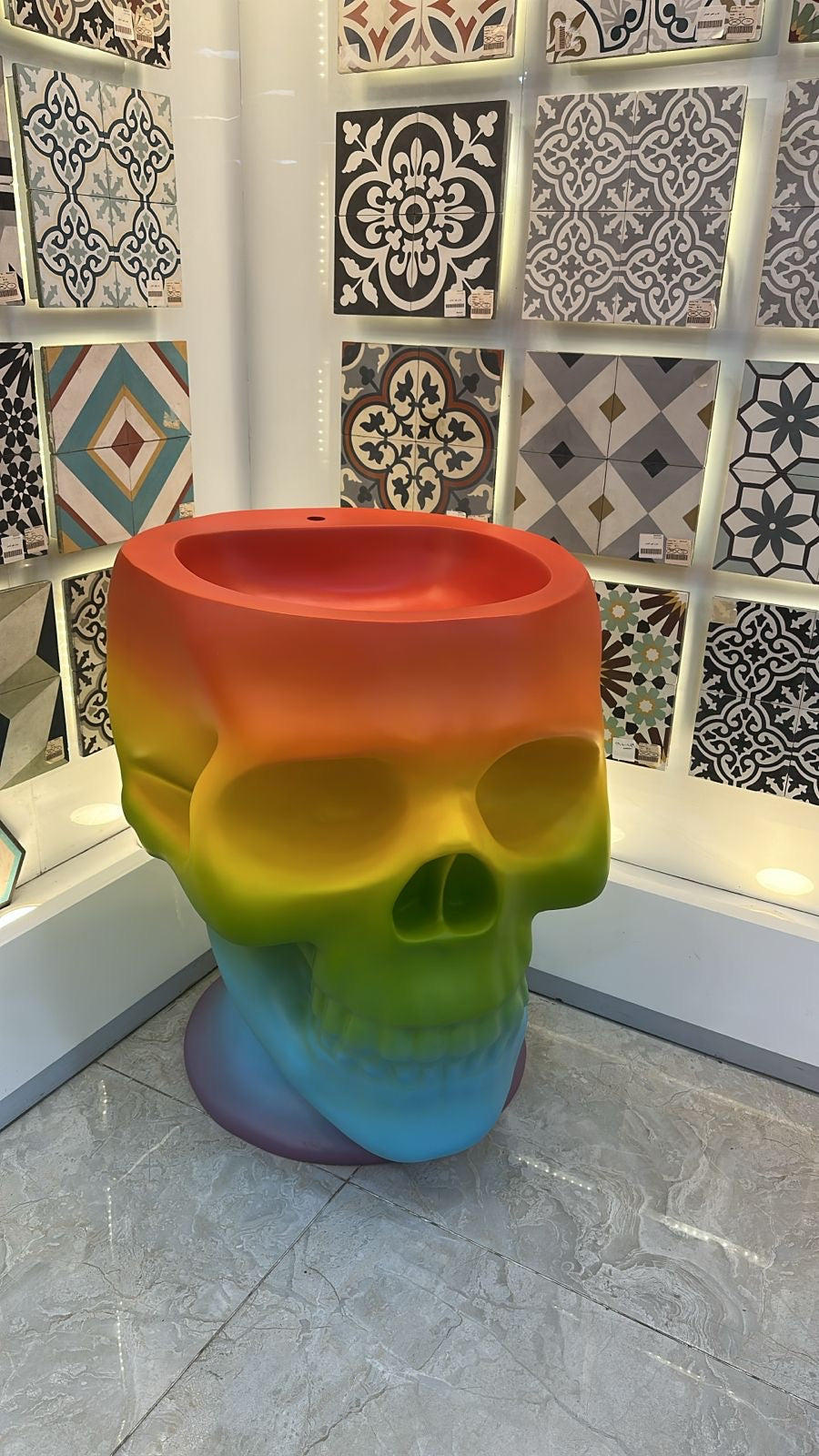 Skull sink