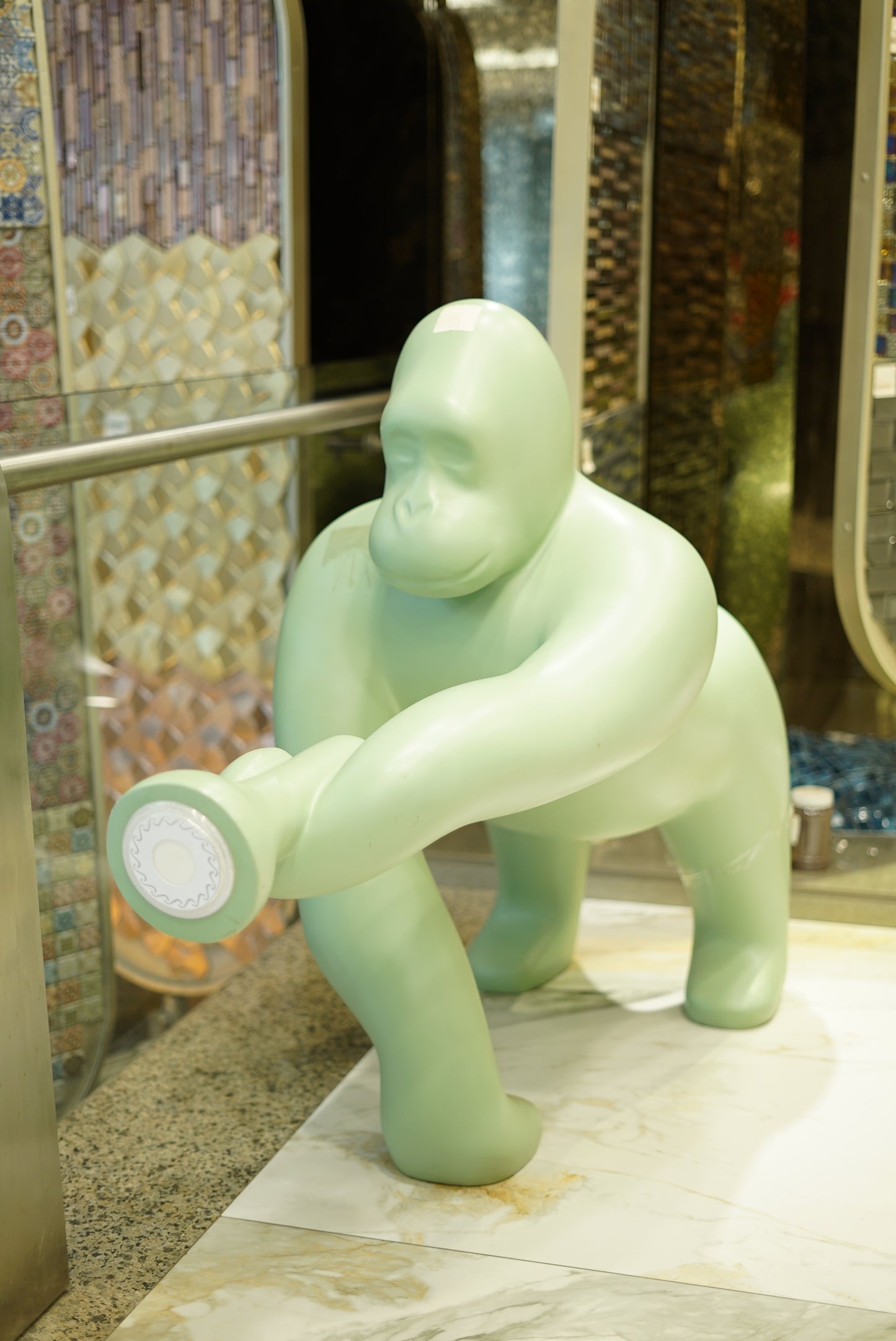 Light gorilla